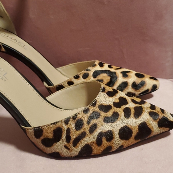 Michael Kors cheetah print leather heels - Picture 3 of 5
